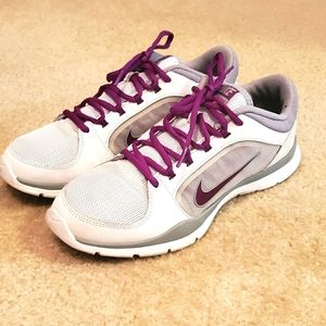 Size 10 Nike Flex Training Shoes white/purple/gray